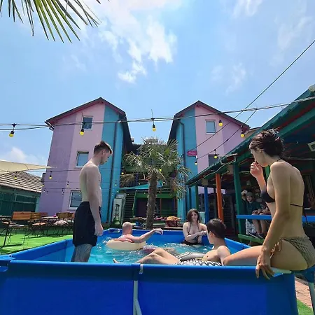 Casa Barbie - Str Principala Nr 8 Vandrerhjem Costinesti