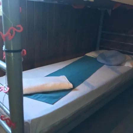 Casa Roz - Flamingo Hostal *