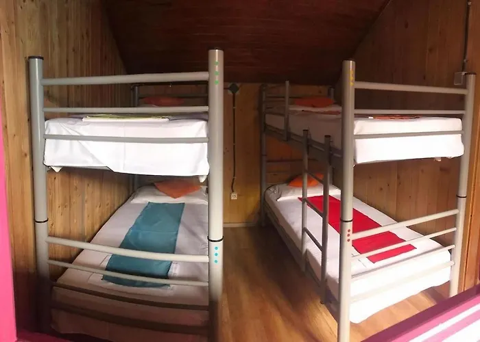 Hostel Casa Barbie - Str Principala Nr 8